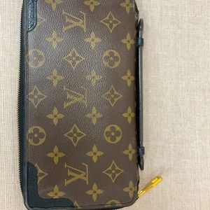 LV Daily organizer